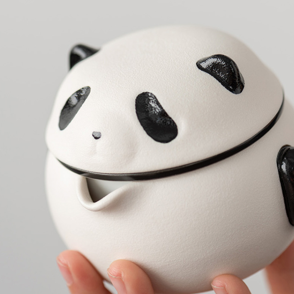 Panda Hua hua Travel Teapot Set