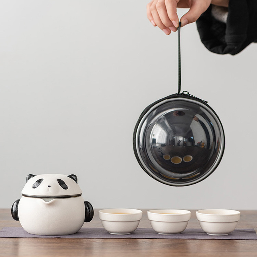 Panda Hua hua Travel Teapot Set