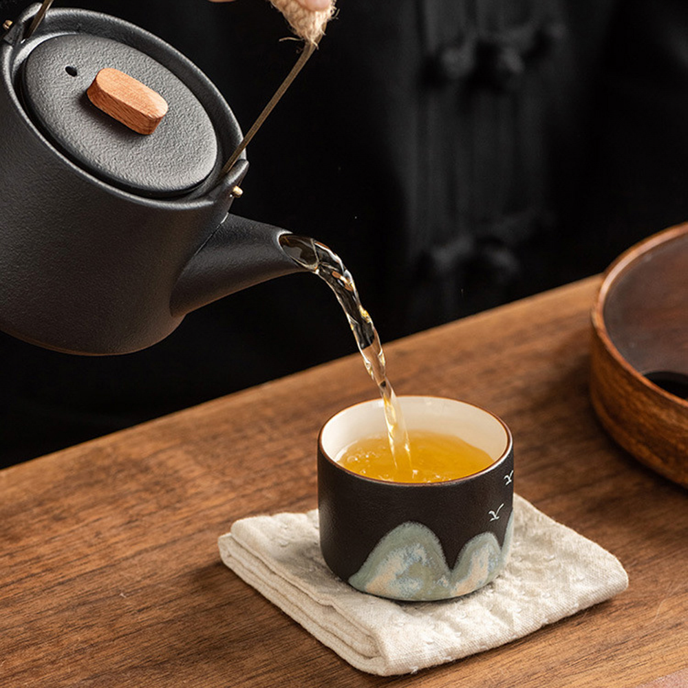 Hand-painted Wan Li Jiang Shan (万里江山) Travel Tea Cup Set